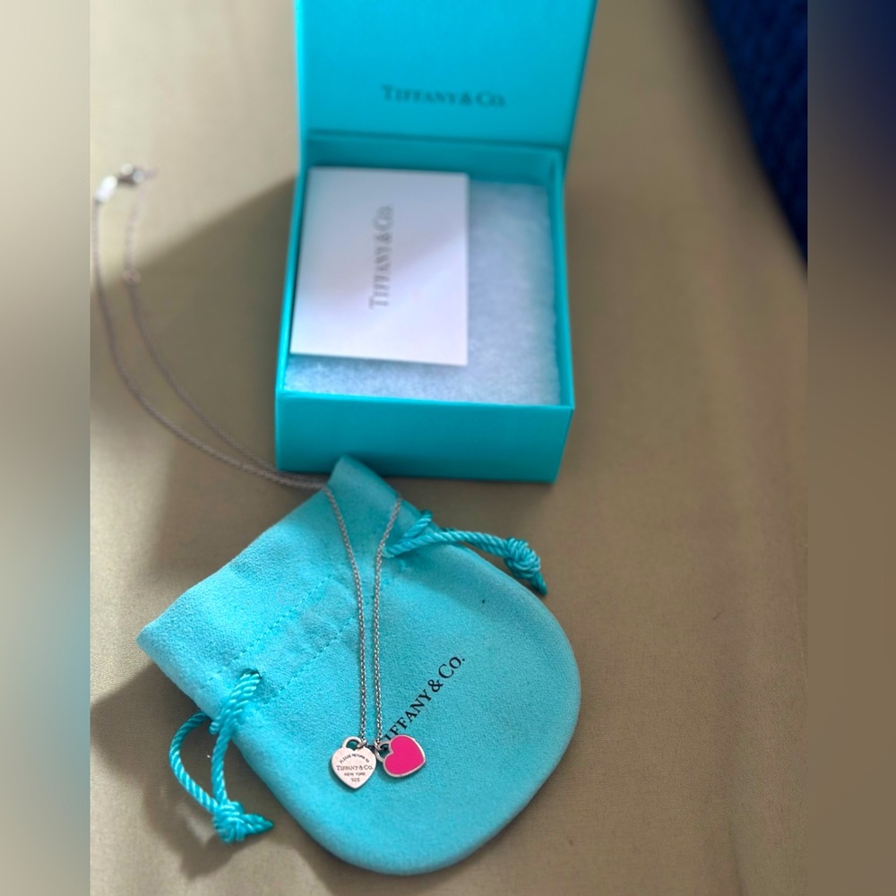AUTHENTIC TIFFANY & CO. NECKLACE